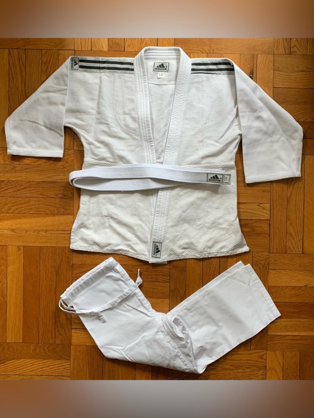 adidas White Judo Gi Top m with Belt and Matching Unbranded Pants